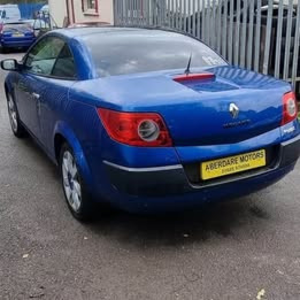 RENAULT MEGANE