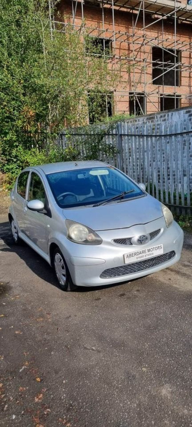 TOYOTA AYGO