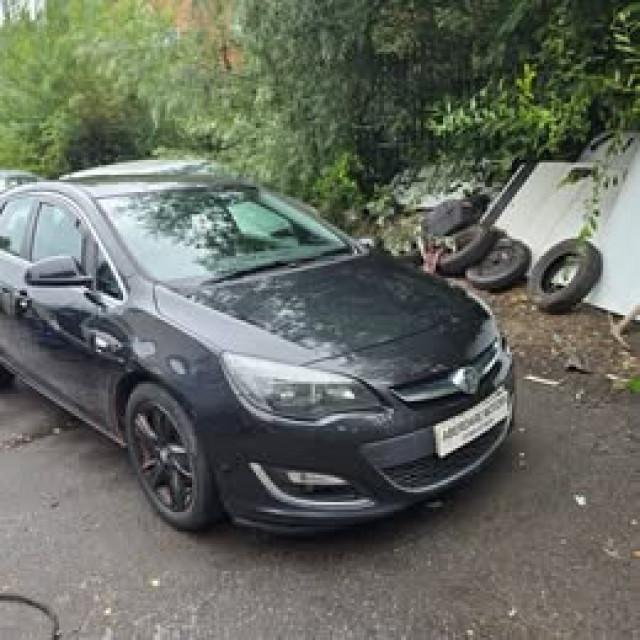 VAUXHALL ASTRA
