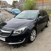 VAUXHALL INSIGNIA
