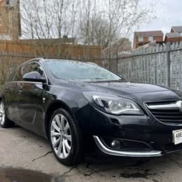 VAUXHALL INSIGNIA