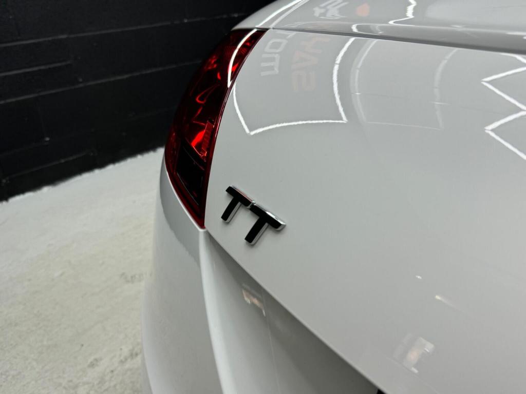 AUDI TT
