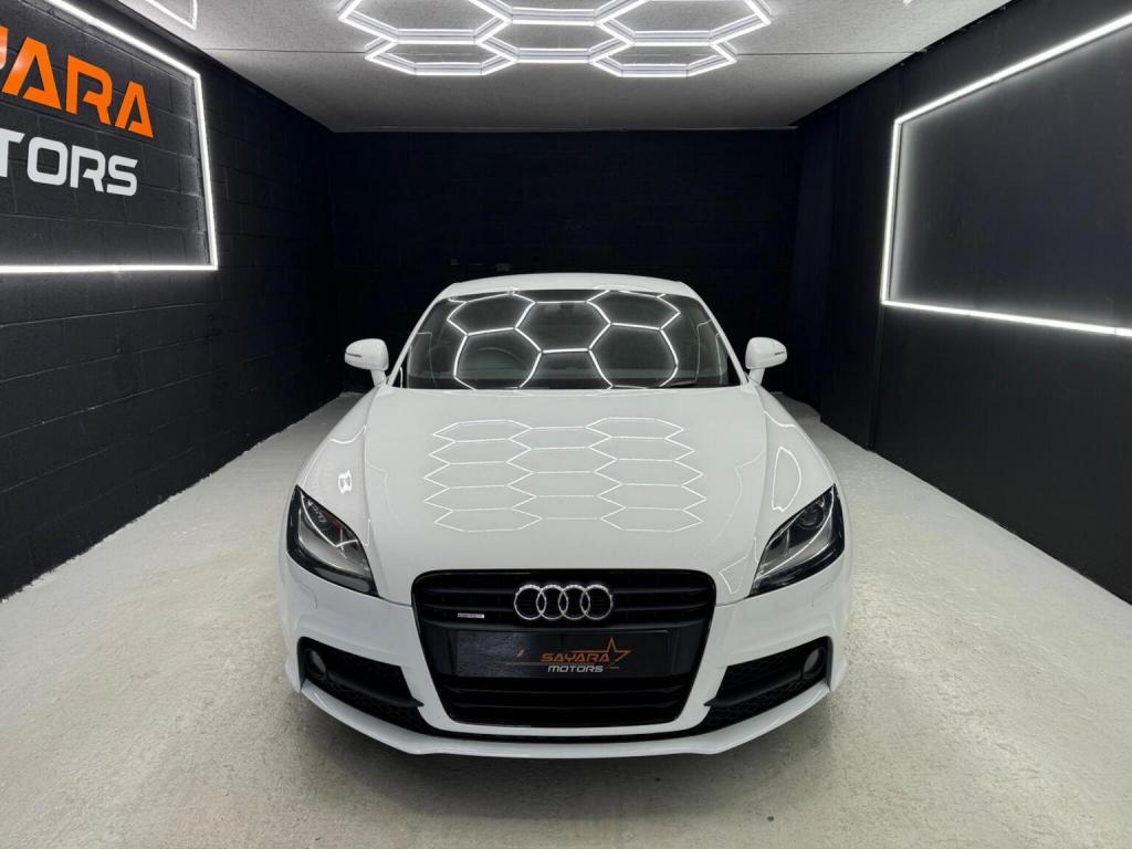 AUDI TT