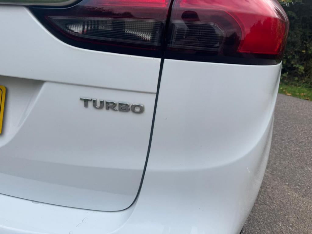 VAUXHALL ZAFIRA TOURER