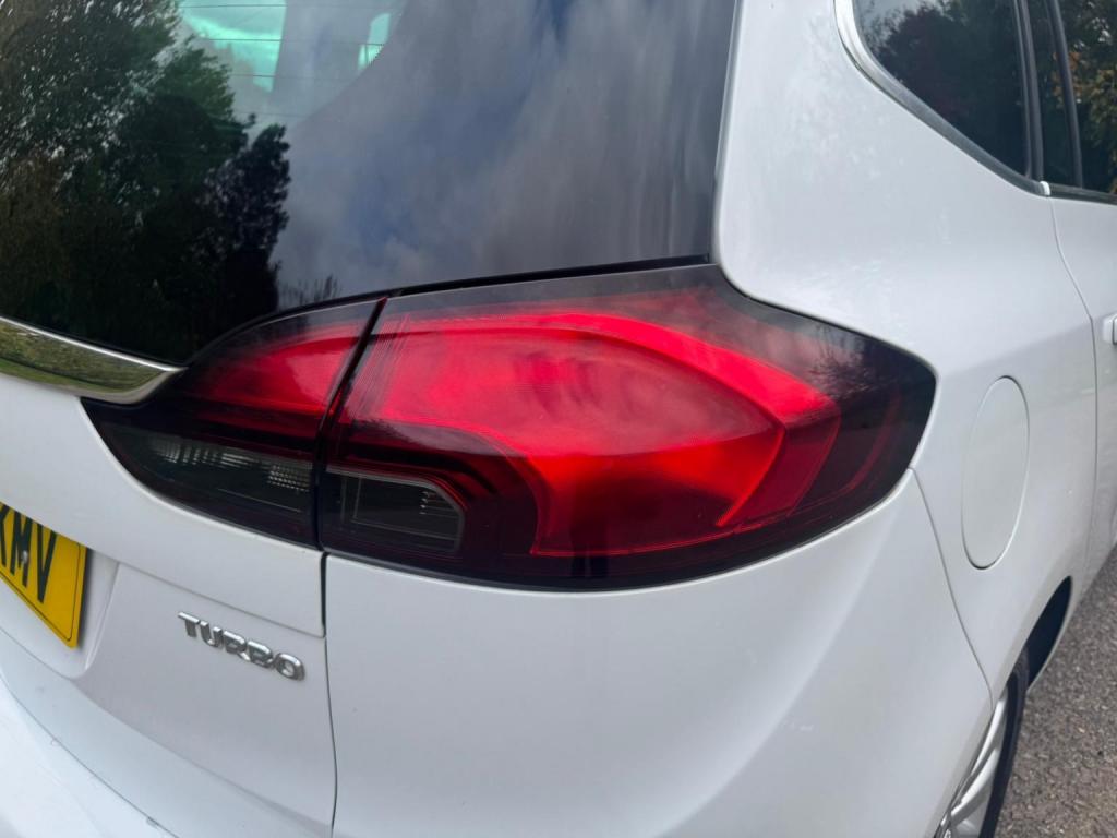 VAUXHALL ZAFIRA TOURER