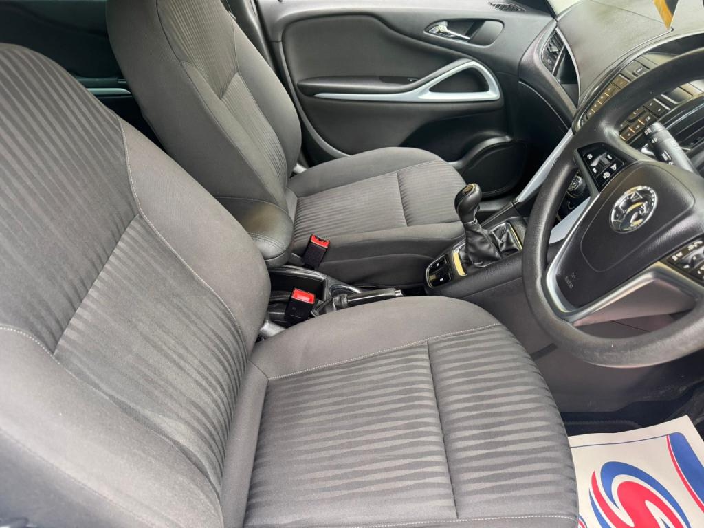 VAUXHALL ZAFIRA TOURER