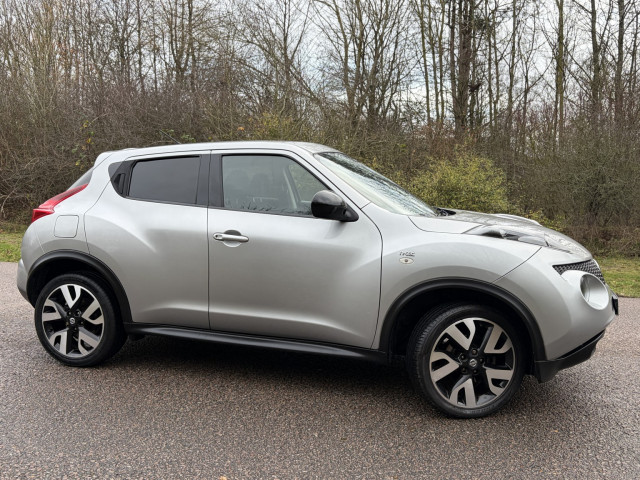 NISSAN JUKE