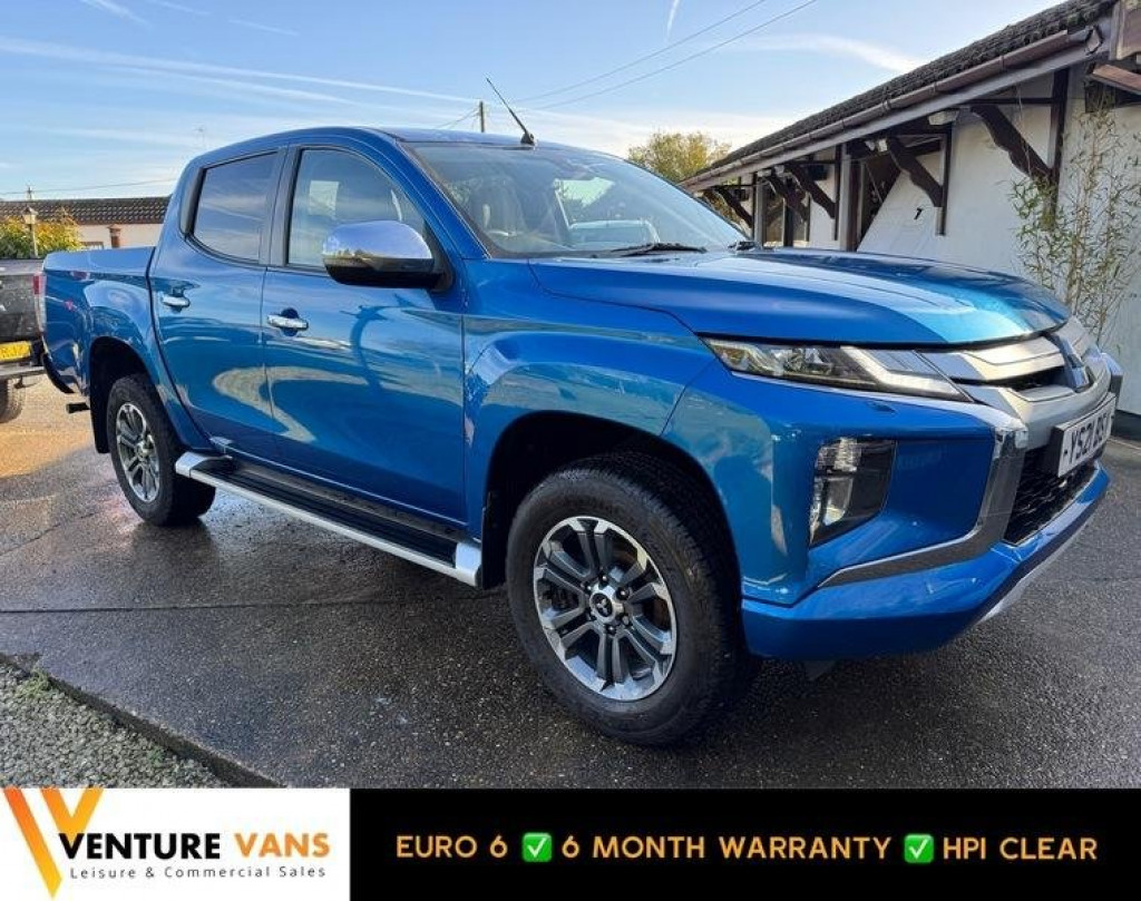 MITSUBISHI L200