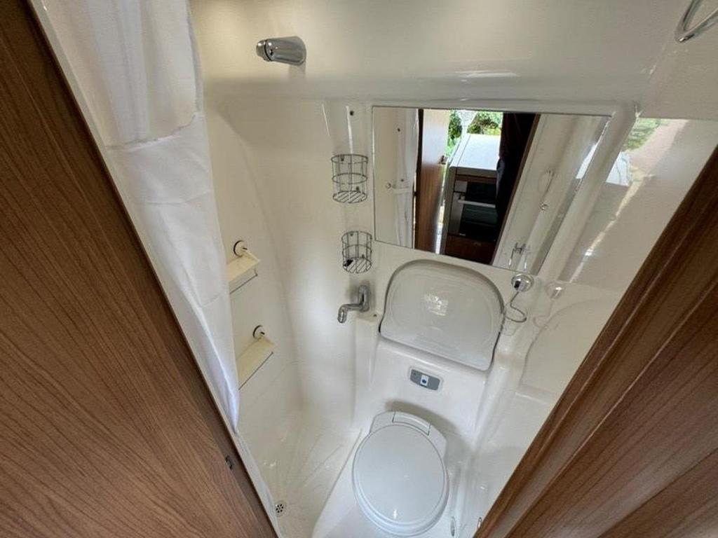 AUTO-TRAIL V LINE 610 SPORT