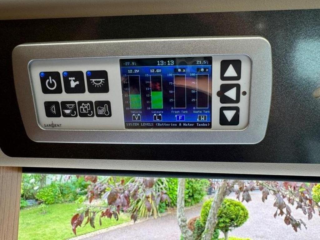 AUTO-TRAIL V LINE 610 SPORT