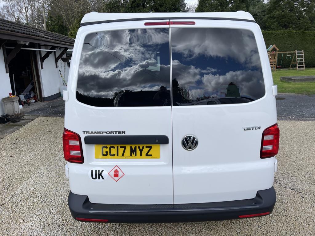 VOLKSWAGEN LEISUREDRIVE VIVANTE