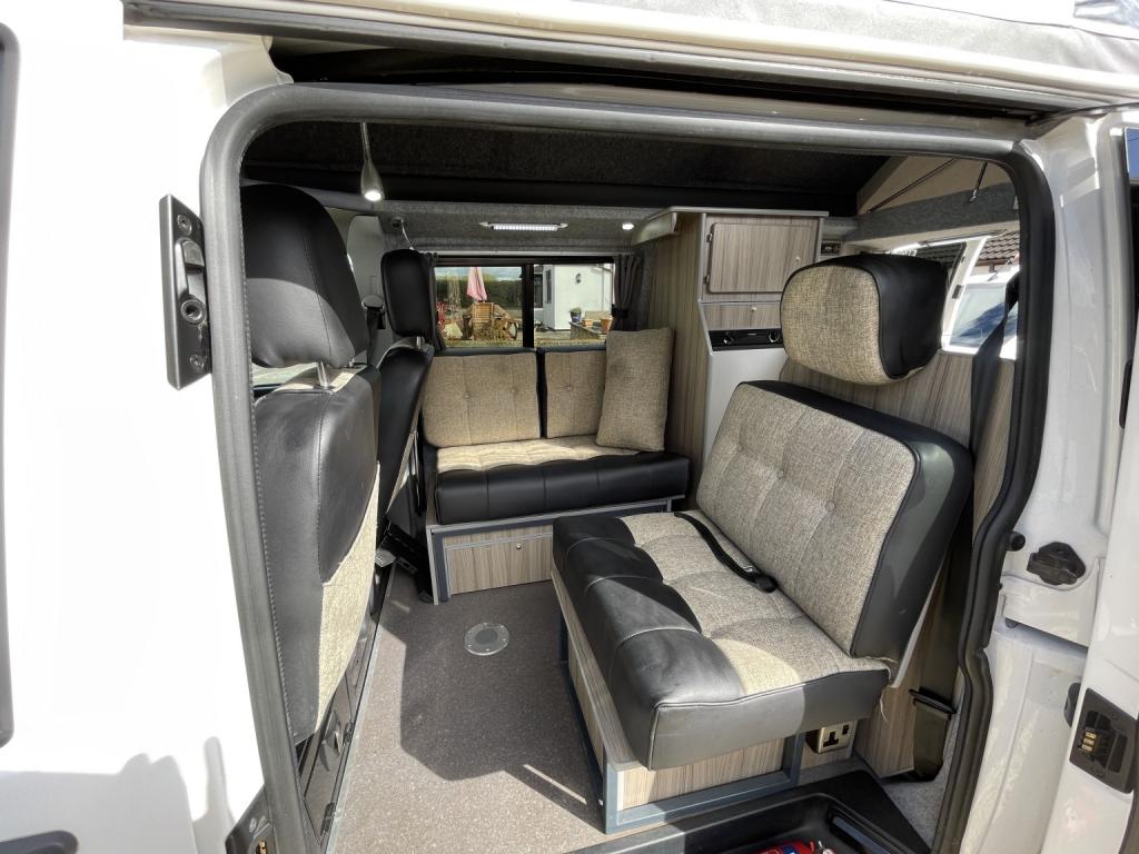 VOLKSWAGEN LEISUREDRIVE VIVANTE