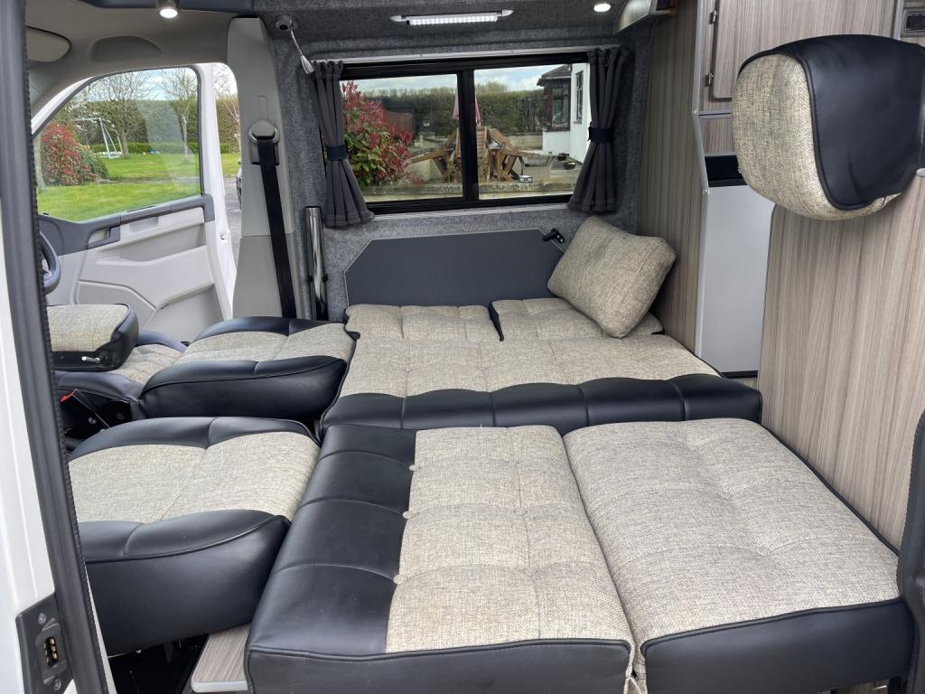 VOLKSWAGEN LEISUREDRIVE VIVANTE