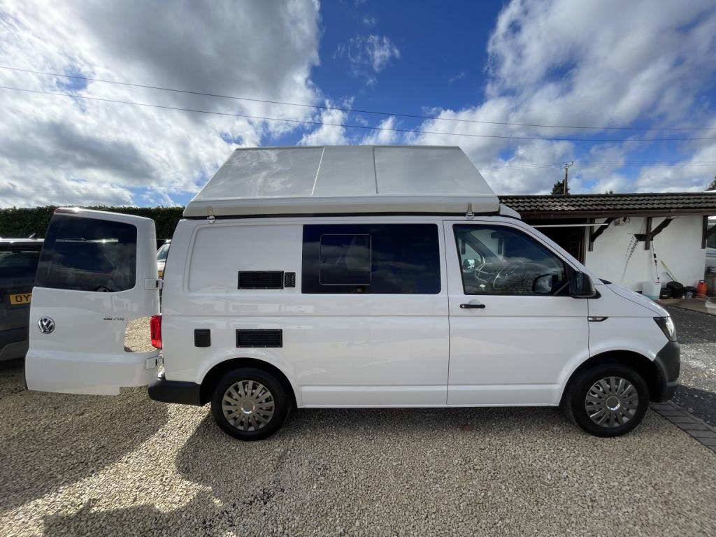 VOLKSWAGEN LEISUREDRIVE VIVANTE