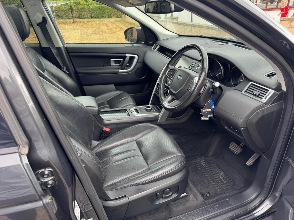 LAND ROVER DISCOVERY SPORT