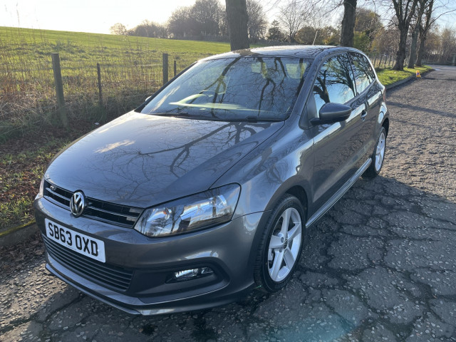 VOLKSWAGEN POLO 1.2 R-Line Style