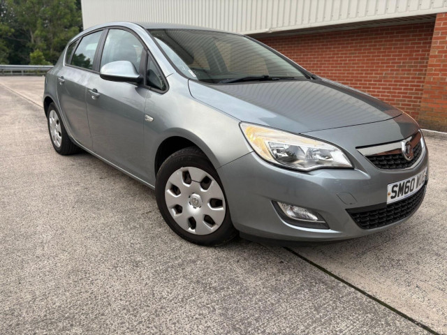 VAUXHALL ASTRA 1.4 16v Exclusiv