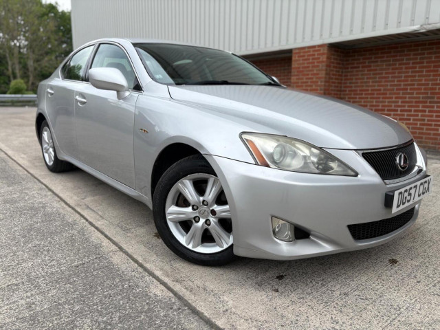 LEXUS IS 2.2 220TD