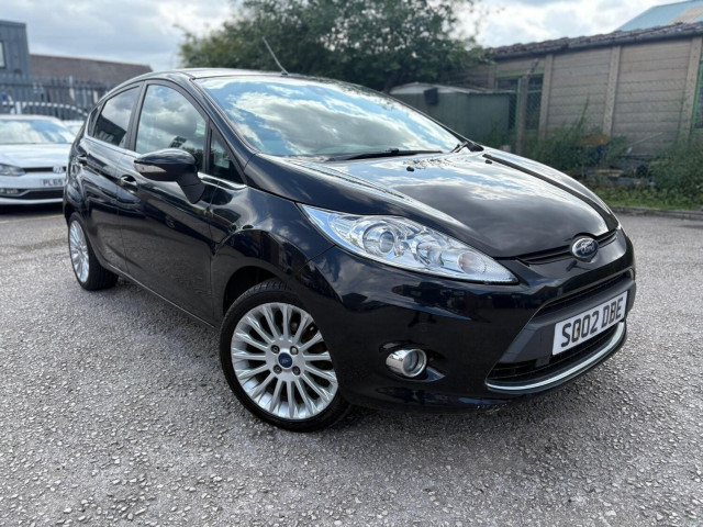FORD FIESTA 1.6 TDCi DPF Titanium 5dr