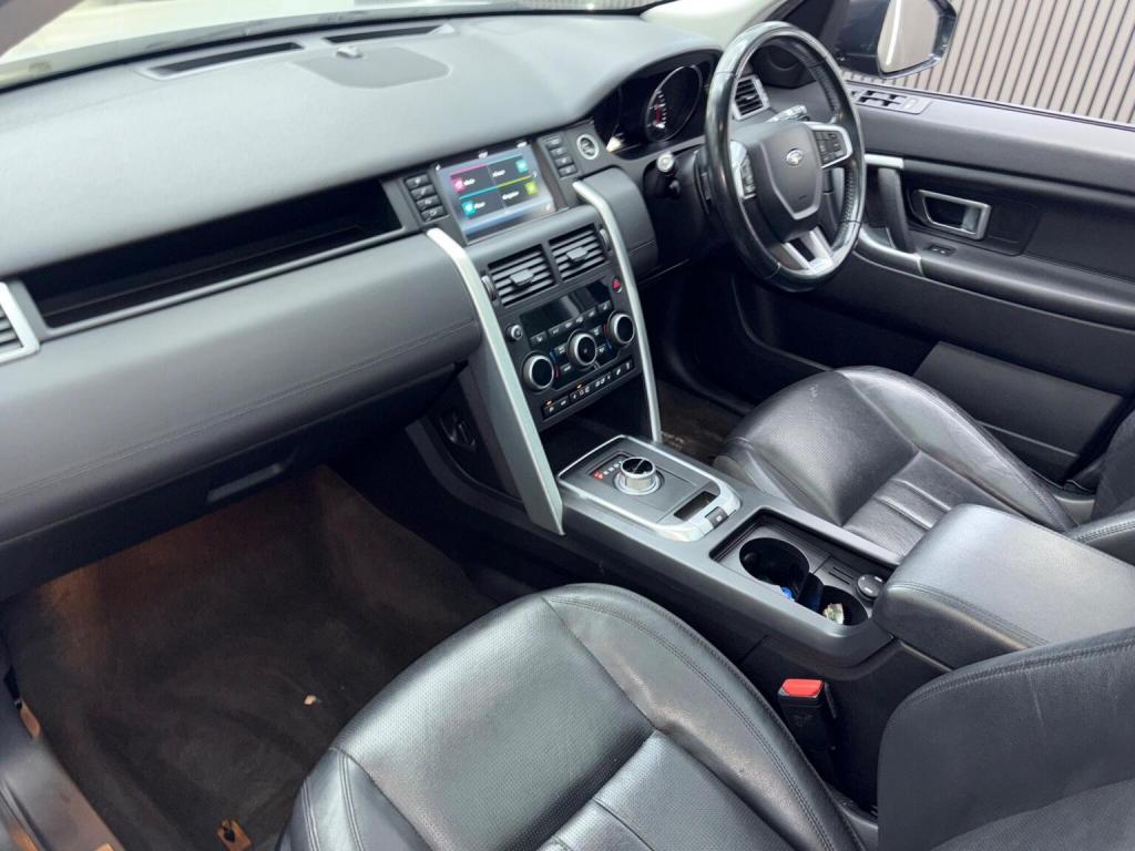 LAND ROVER DISCOVERY SPORT