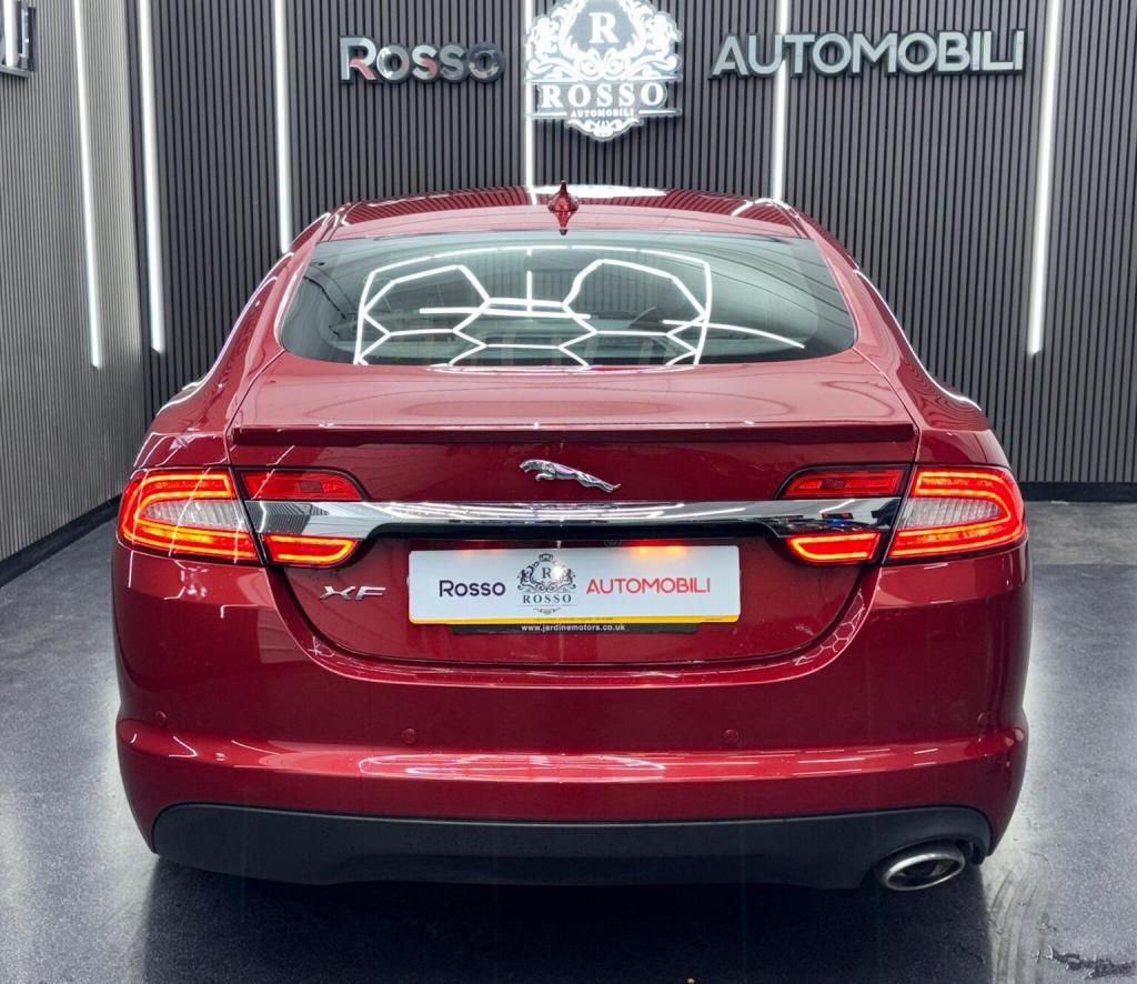 JAGUAR XF