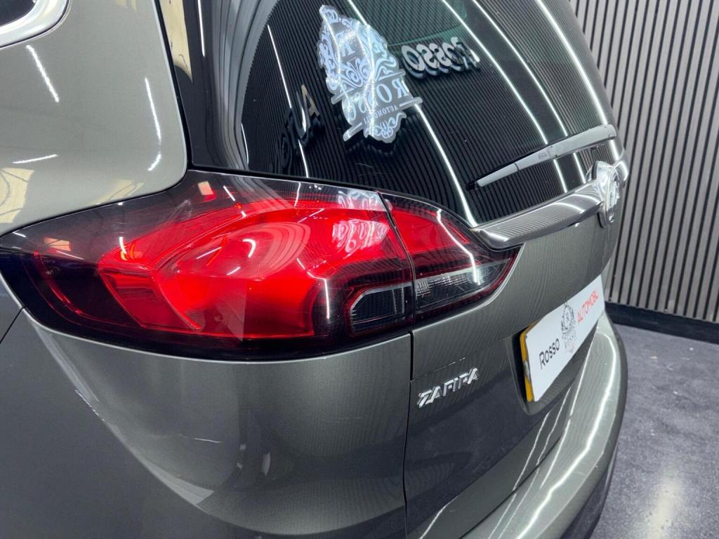 VAUXHALL ZAFIRA TOURER