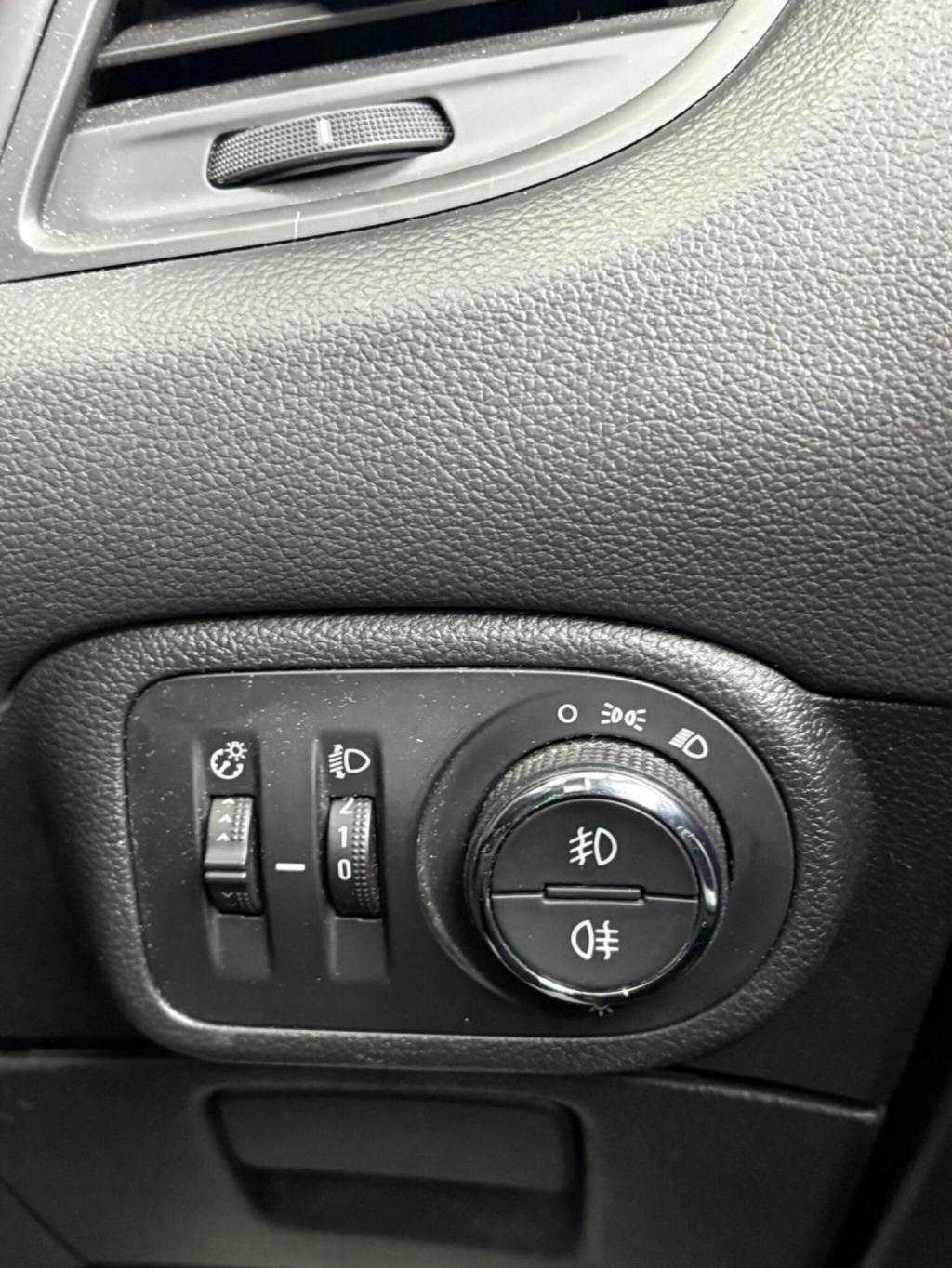 VAUXHALL ZAFIRA TOURER