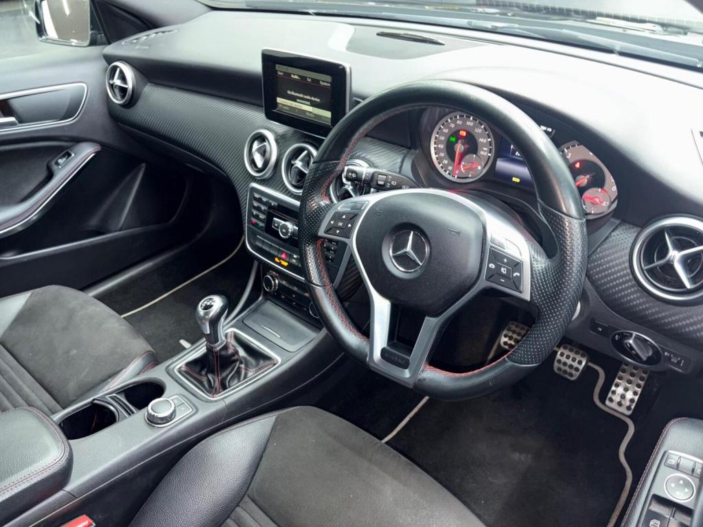 MERCEDES-BENZ A CLASS