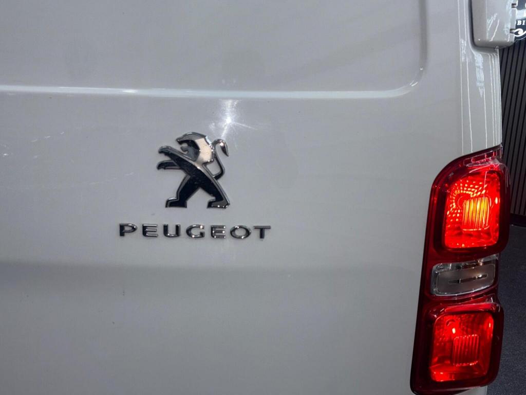 PEUGEOT EXPERT