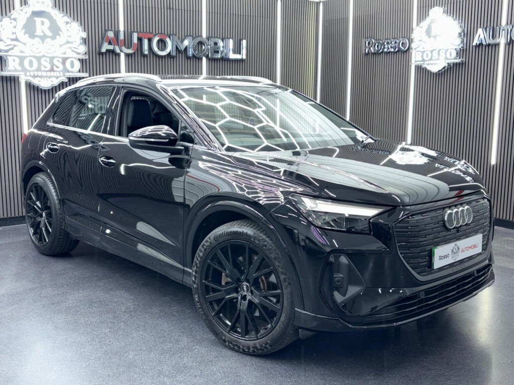 AUDI E-TRON