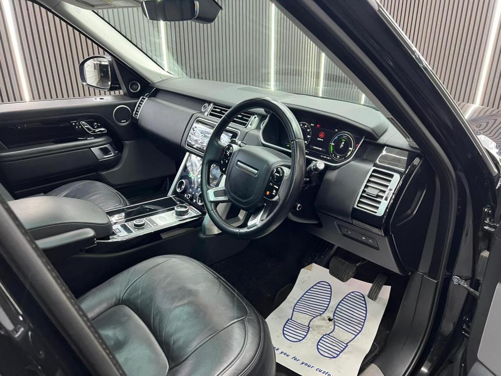 LAND ROVER RANGE ROVER