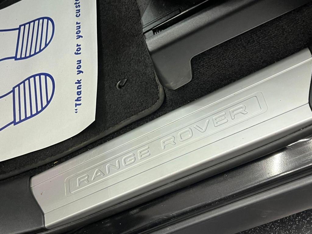 LAND ROVER RANGE ROVER