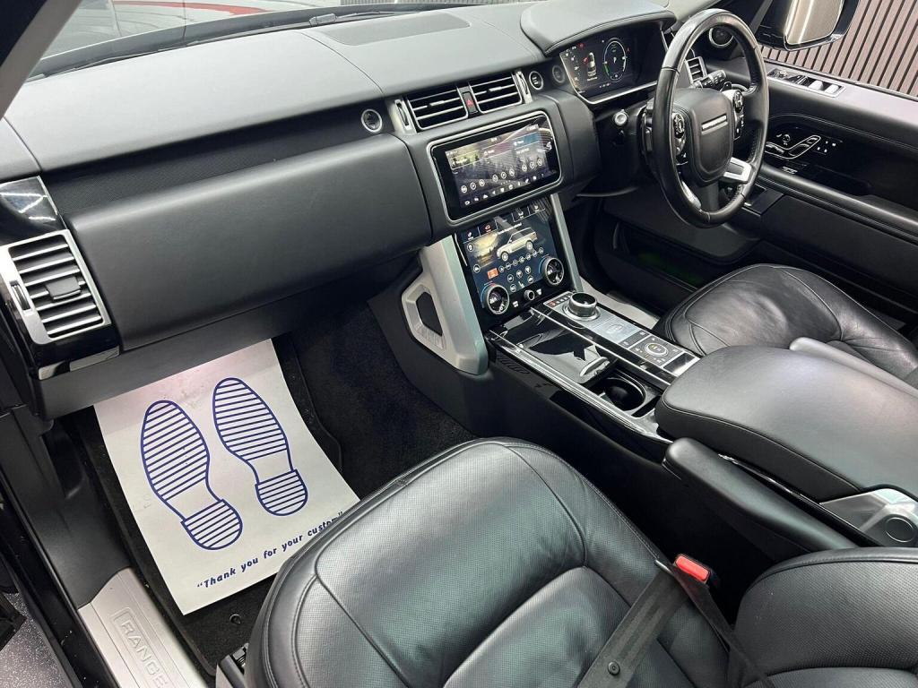 LAND ROVER RANGE ROVER