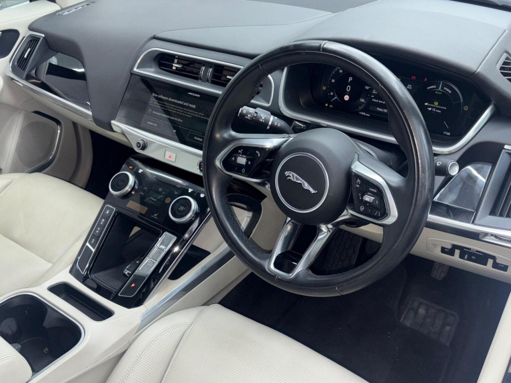 JAGUAR I-Pace