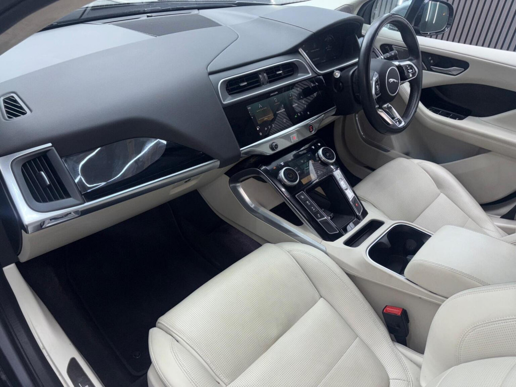 JAGUAR I-Pace