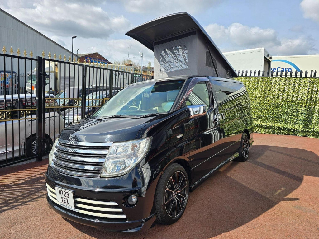 NISSAN ELGRAND
