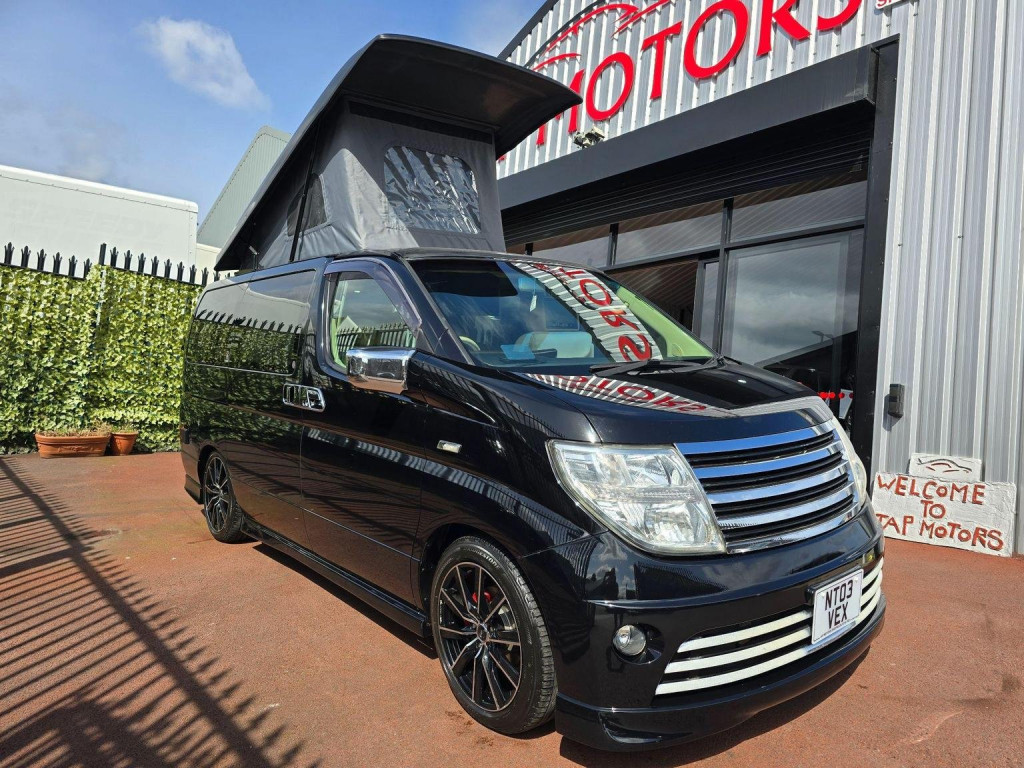 NISSAN ELGRAND