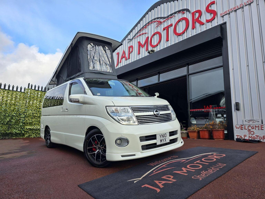 NISSAN ELGRAND