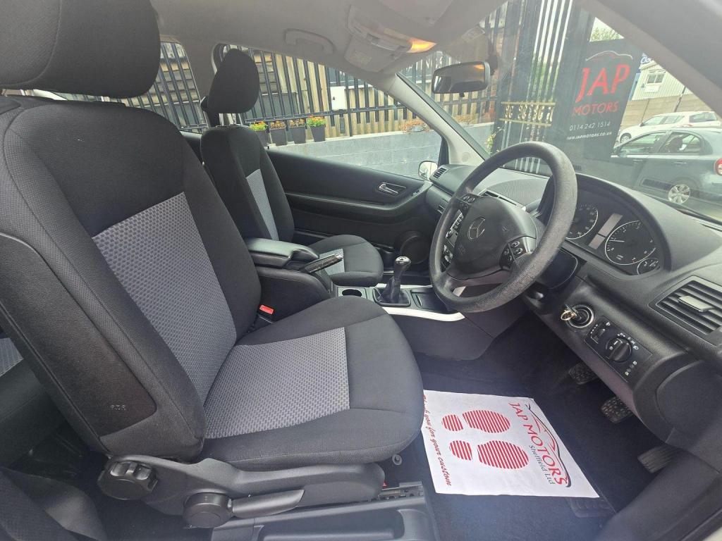 MERCEDES-BENZ A CLASS