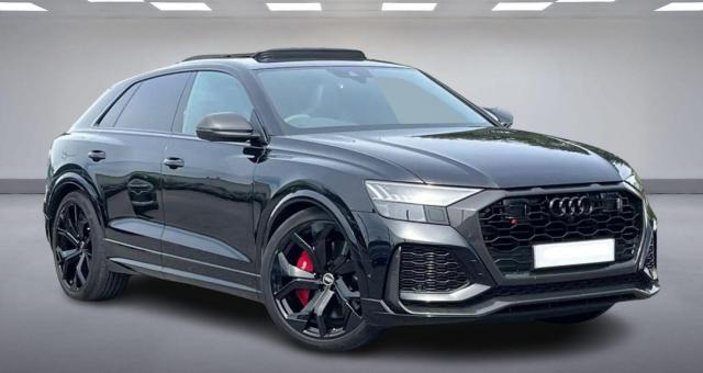 AUDI RSQ8 4.0 TFSI V8 Carbon Black