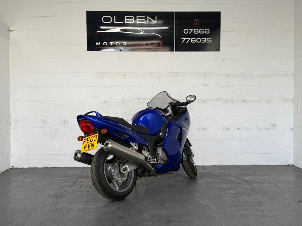 HONDA CBR1100XX Super Blackbird