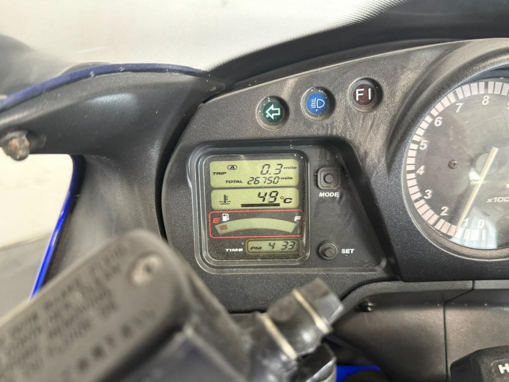 HONDA CBR1100XX Super Blackbird