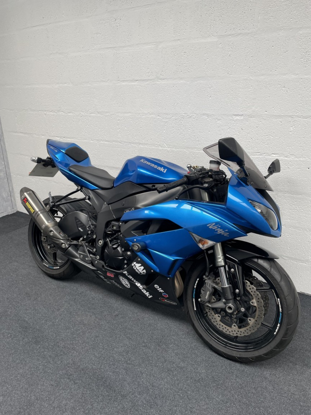 KAWASAKI NINJA ZX-6R