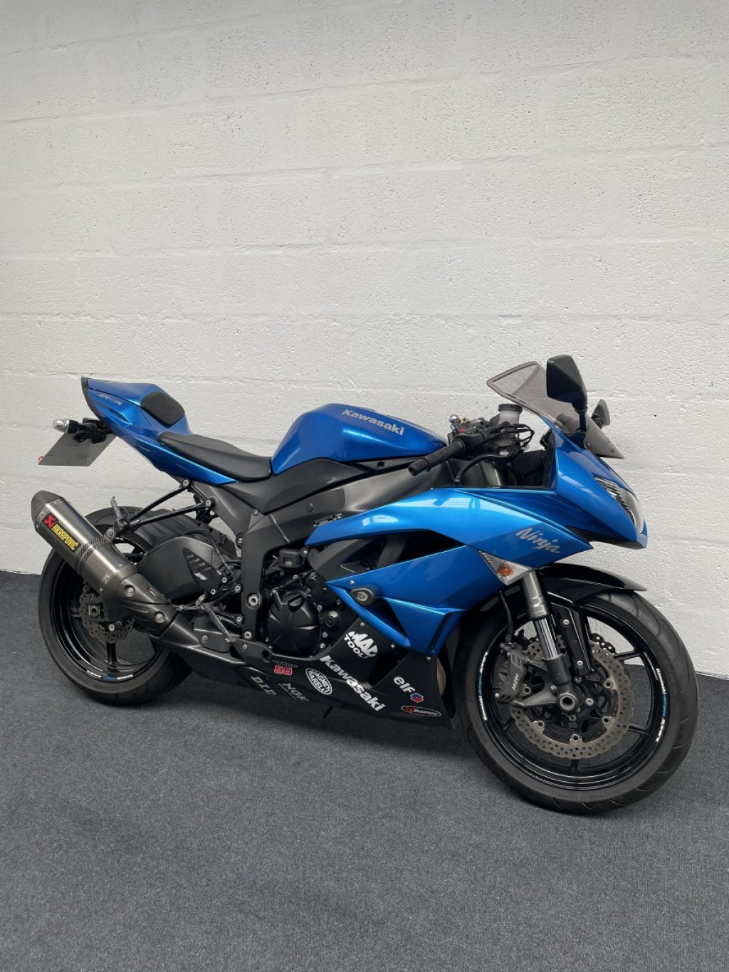 KAWASAKI NINJA ZX-6R