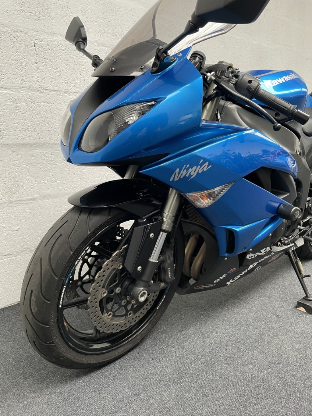 KAWASAKI NINJA ZX-6R