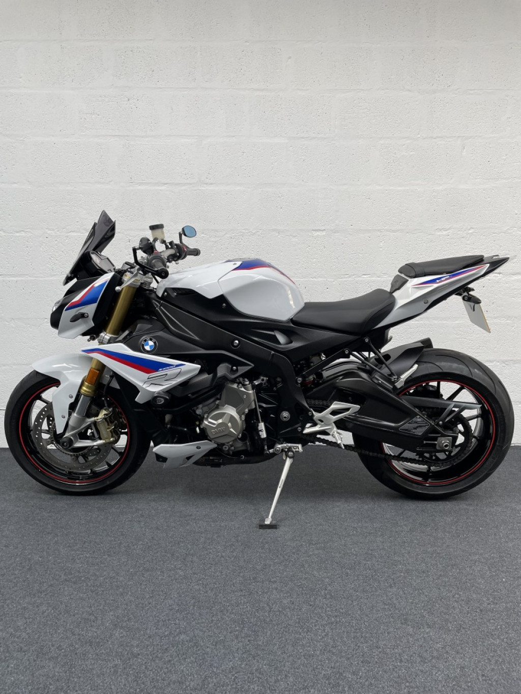 BMW S1000R
