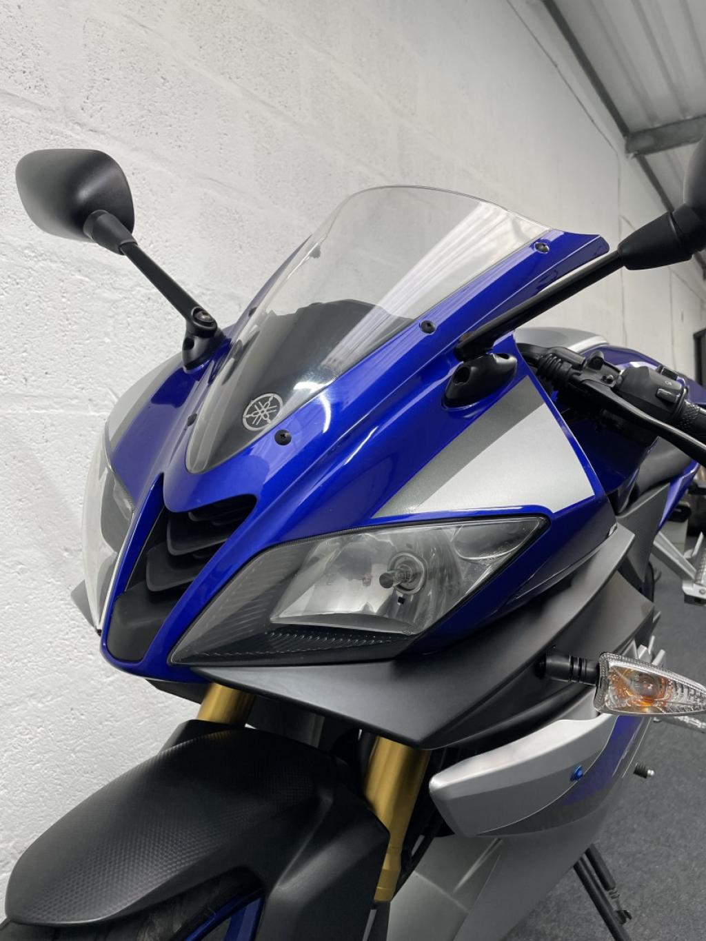 YAMAHA R125