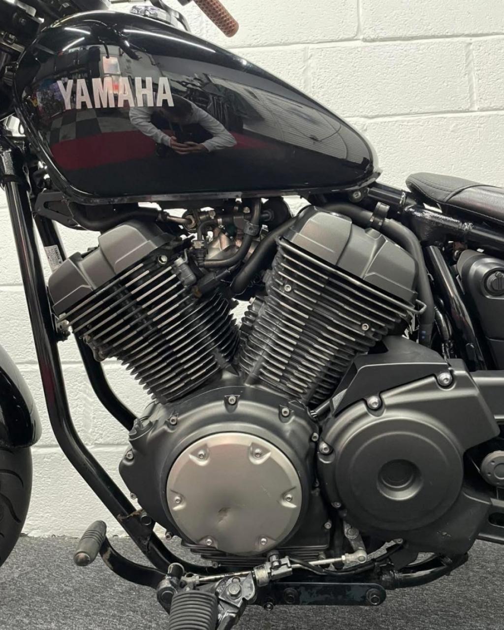 YAMAHA XV950
