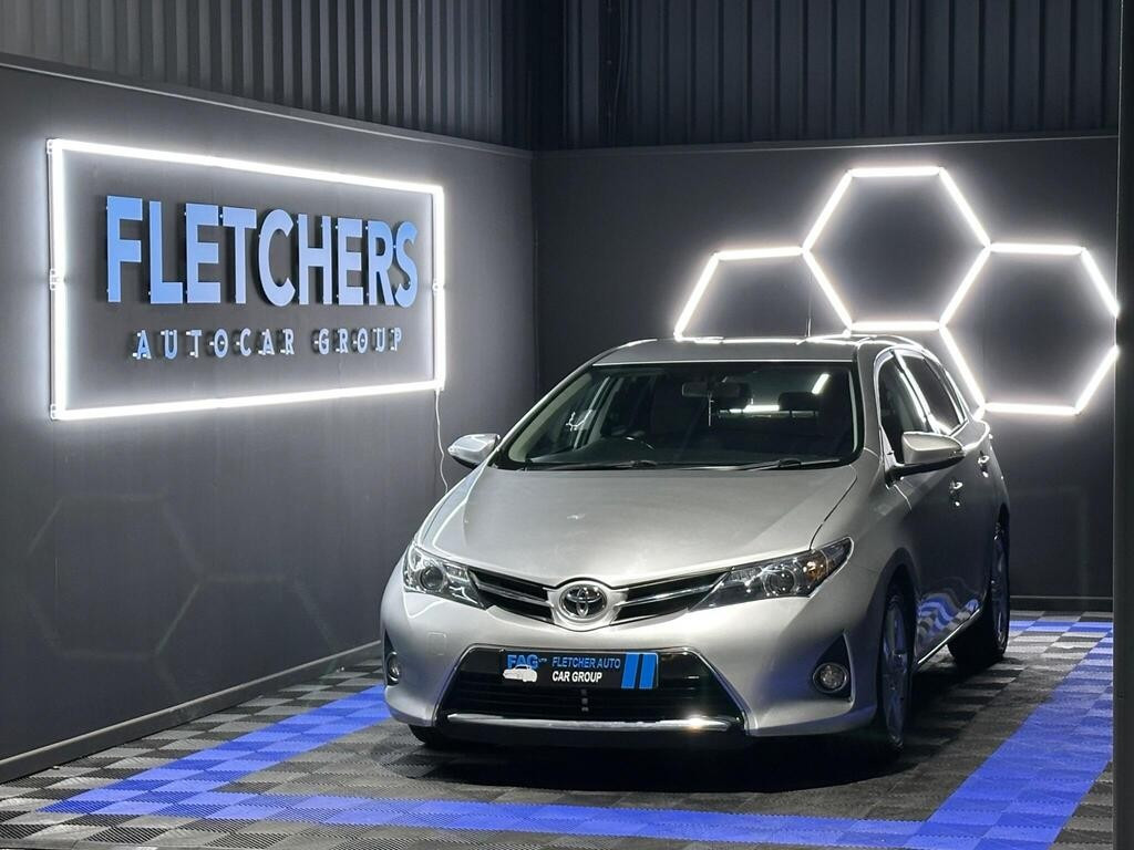 TOYOTA AURIS 1.4 D-4D Icon Plus