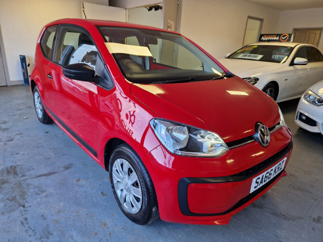 VOLKSWAGEN UP